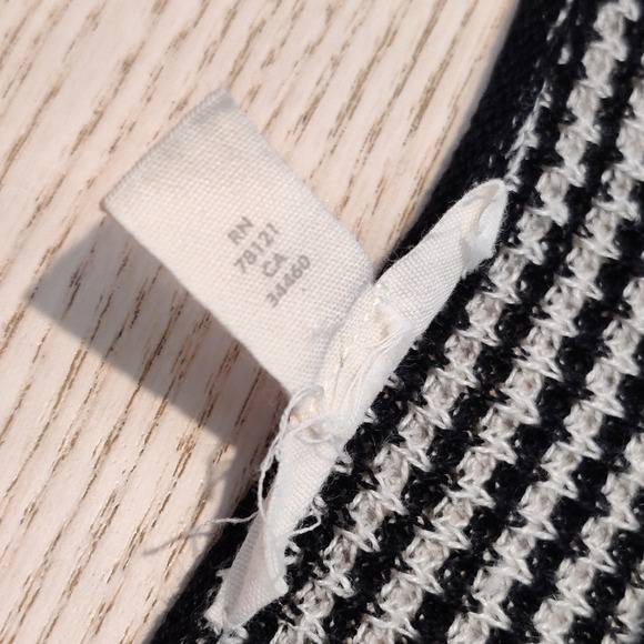 Eileen Fisher Organic Linen Short Sleeve Sweater Womens Size 2X Black Stripe - Picture 8 of 10